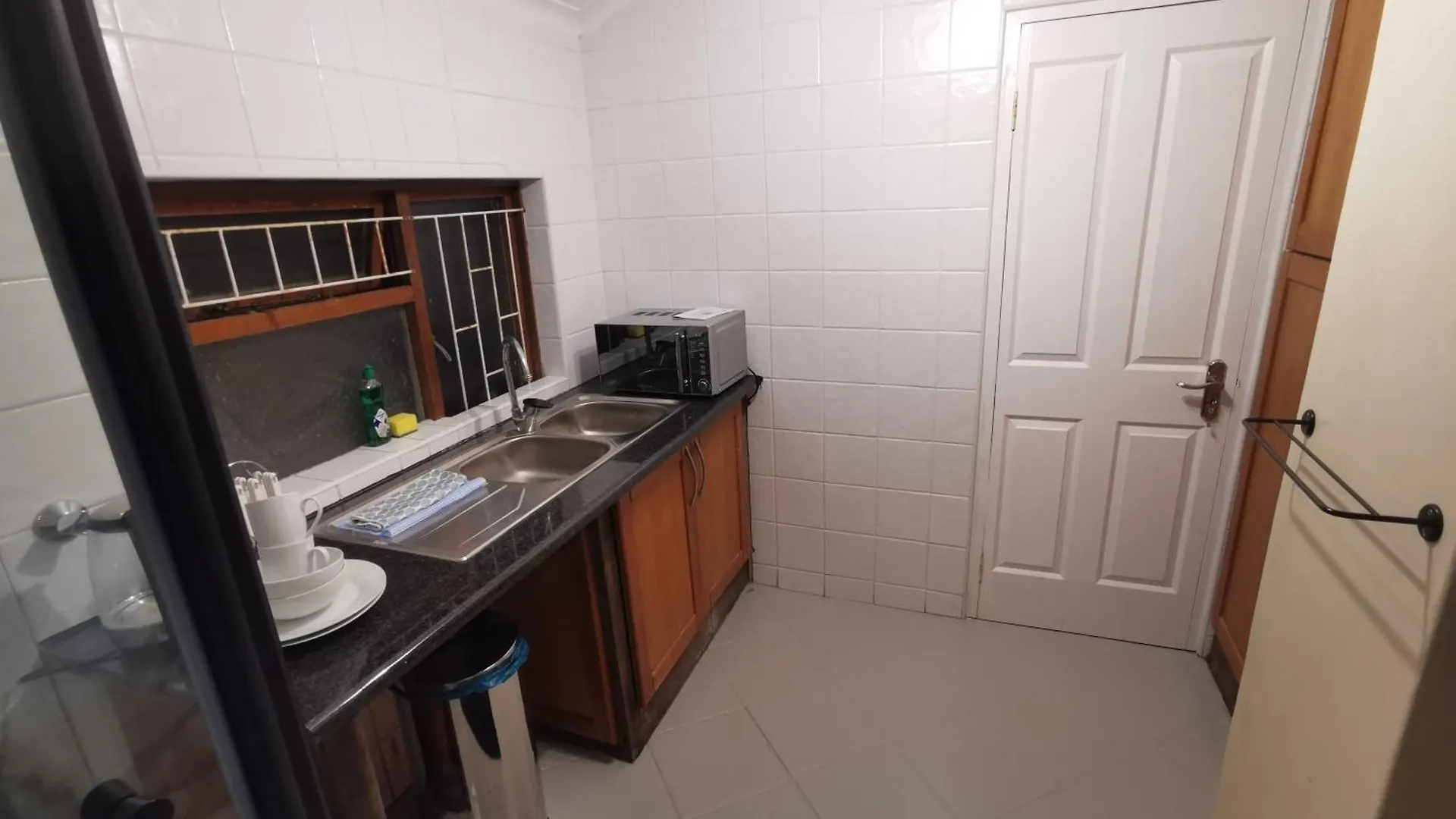 Southern Suburbs Stays Plumstead Guest house